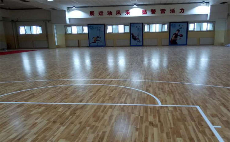 20厚籃球館木地板報價