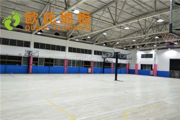 廣東YBDL江門(mén)HOOP PARK籃球公園木地板項(xiàng)目